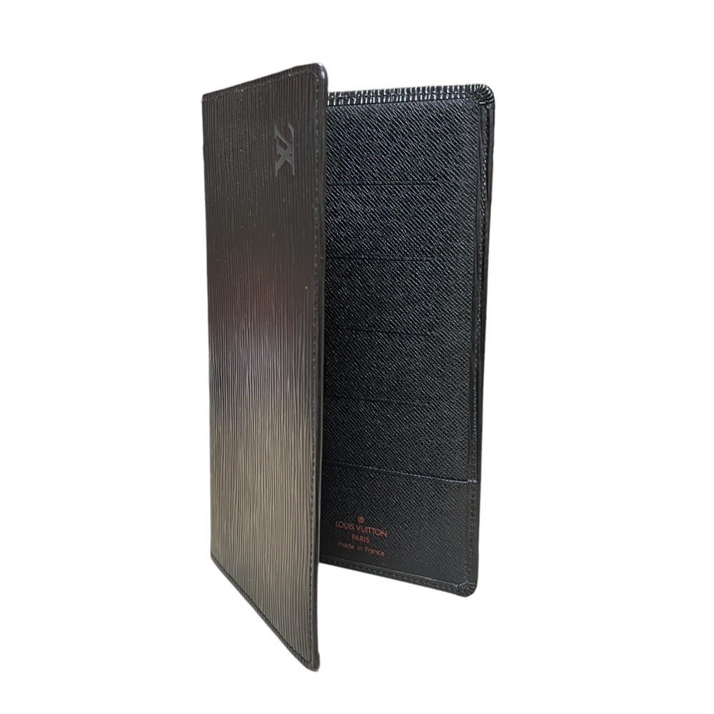 ✧ Louis Vuitton long bifold wallet